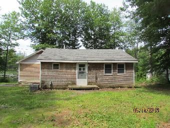 25 Robin Shore Drive, Canterbury, NH 03224