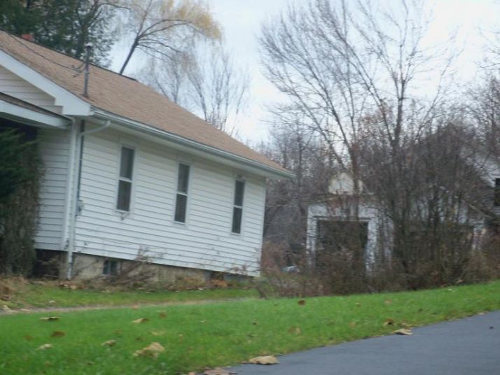 2277 E Schodack Rd, East Schodack, NY 12063