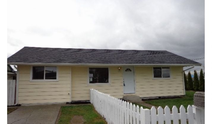 1802 5th St, Marysville, WA 98270