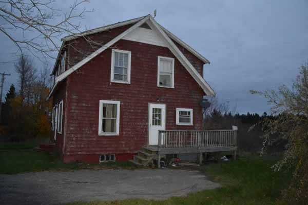 447 N Lubec Rd, Lubec, ME 04652