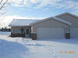 103  Cottage Dr, Osceola, WI 54020