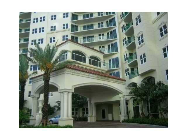 19900 E COUNTRY CLUB DR # 901, Miami, FL 33180