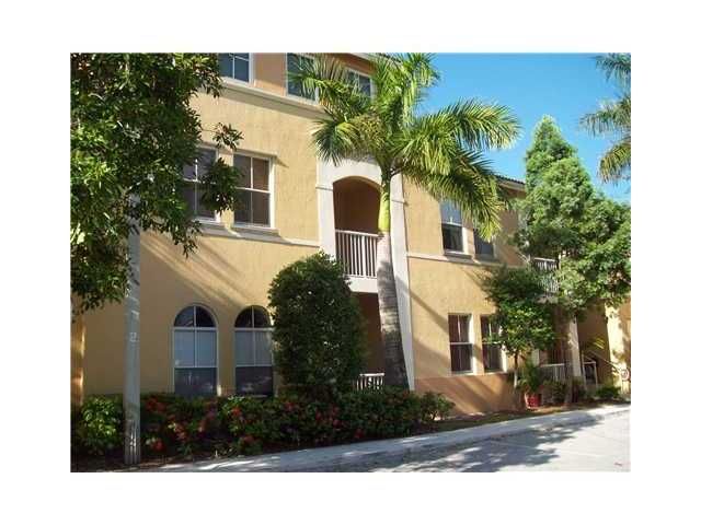 4331 SW 160TH AV # 202, Hollywood, FL 33027