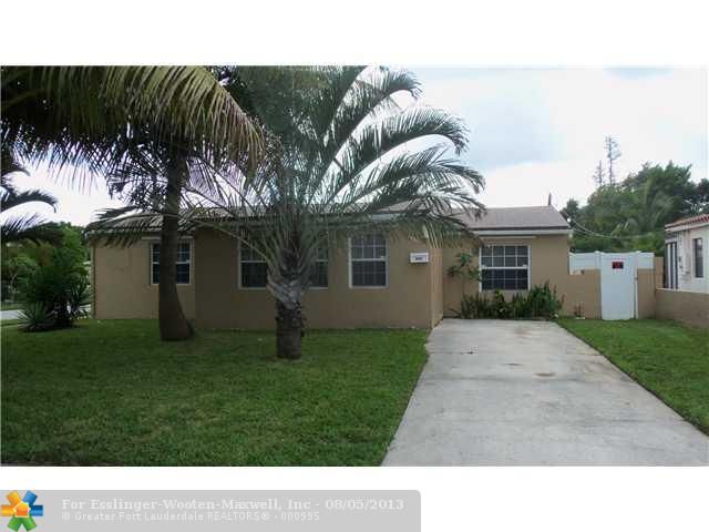 2402 RODMAN ST, Hollywood, FL 33020