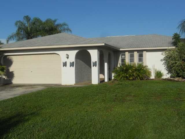 3722 Sw 3rd Ave, Cape Coral, FL 33914