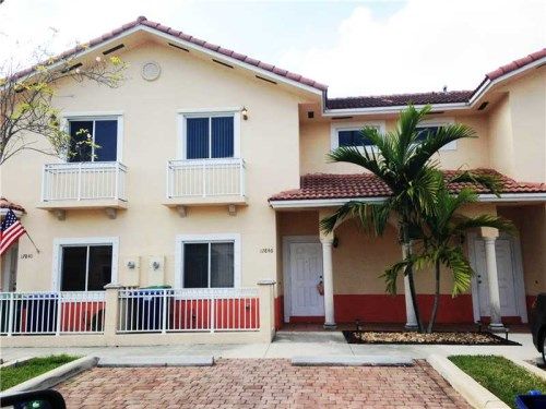 17846 NW 74 CT, Hialeah, FL 33015