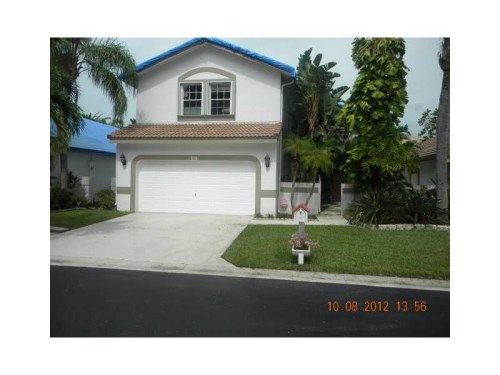 6951 MARION AV, Pompano Beach, FL 33063