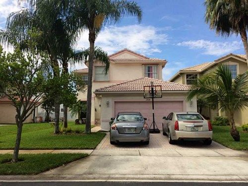 2524 SW 162 AV, Hollywood, FL 33027