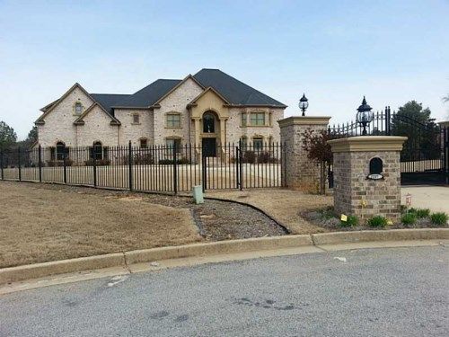 2217 Victor Court, Loganville, GA 30052