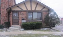 1s122 Eliot Ln Villa Park, IL 60181