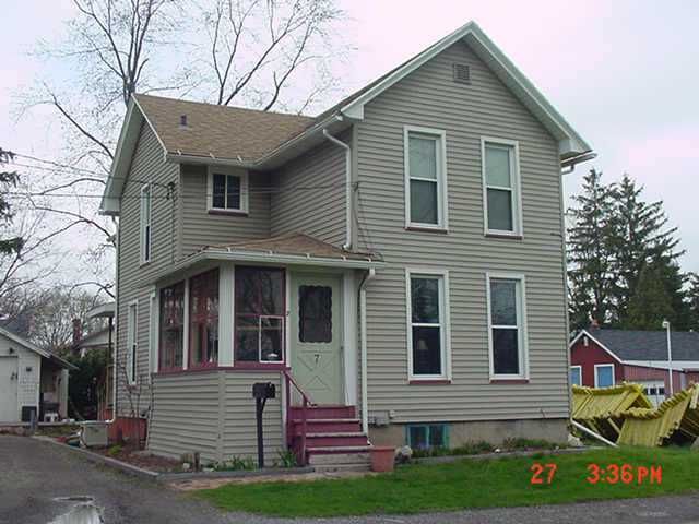 6 -7 Morse Pl, Batavia, NY 14020