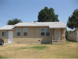 1799 Lopes Ave, Merced, CA 95341