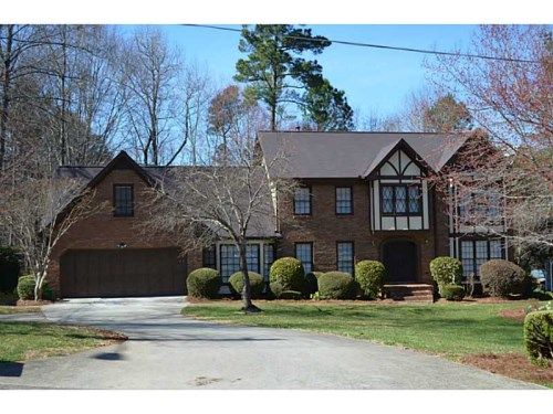 3883 Glen Meadow Drive, Norcross, GA 30092