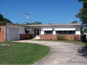 4005 Hood Ave, Titusville, FL 32780