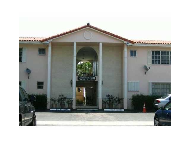 1431 S 14TH AV # 104, Hollywood, FL 33020