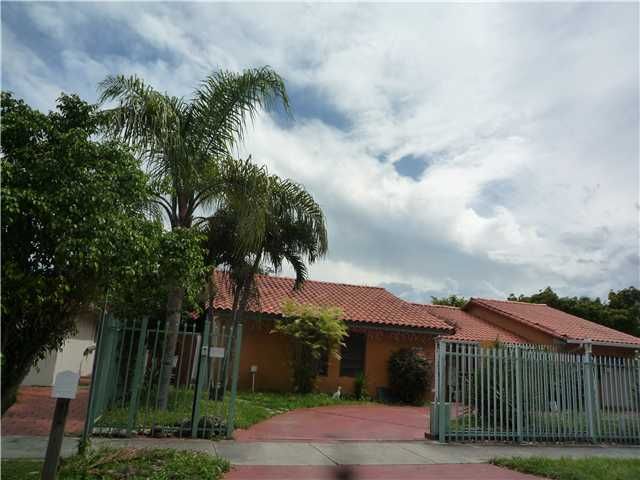 10760 SW 38 ST, Miami, FL 33165