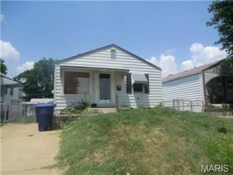 7129 Sharp Ave, Saint Louis, MO 63116