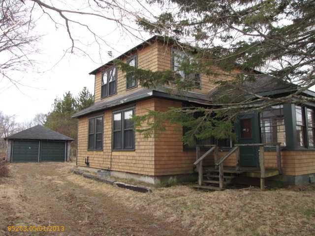 623 W Main St, Waldoboro, ME 04572