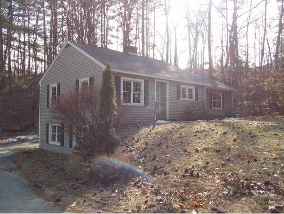 42 River Rd, Bow, NH 03304