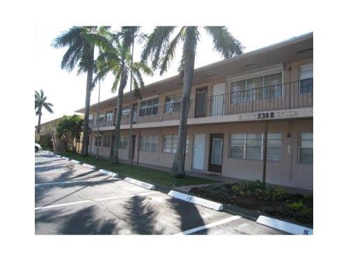 230 SW 11 AV # 7, Hallandale, FL 33009