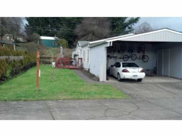 625 SW 9TH STREET #2, Dundee, OR 97115