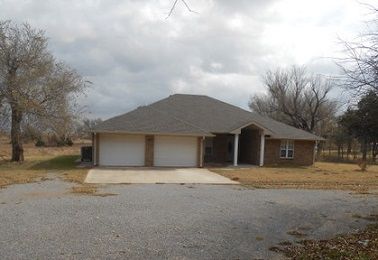 38023 County Street 2570, Apache, OK 73006