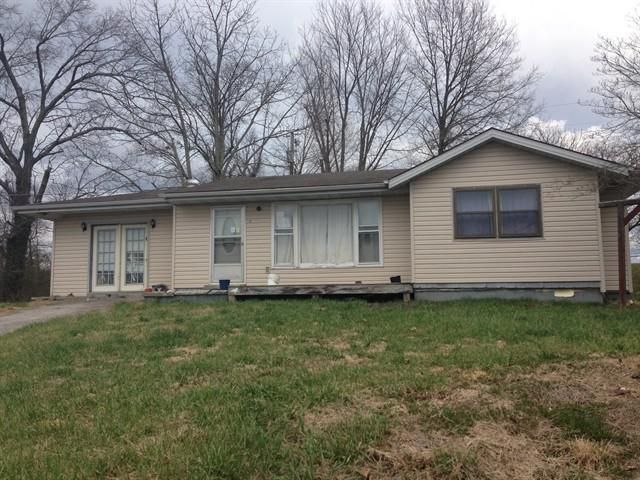 28 Gloria Dr, Stearns, KY 42647