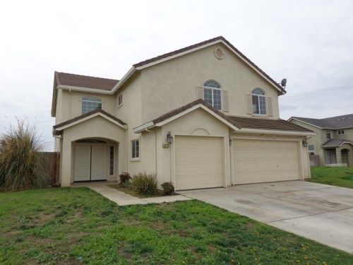 3212 Sutton Road, Riverbank, CA 95367