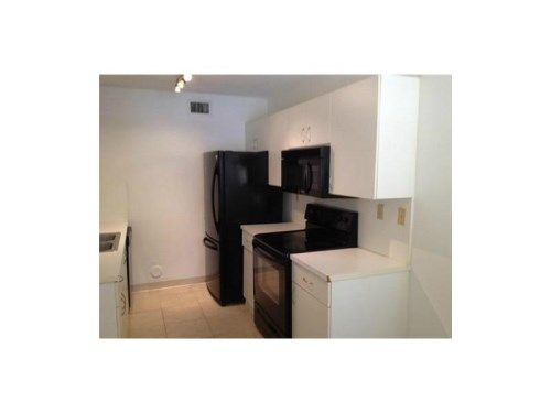 9754 NW 49 TE # 368, Miami, FL 33178