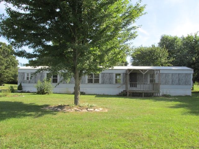 340 Pippenville Rd, Sparta, MO 65753