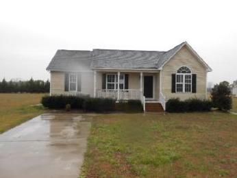 107 Millennium Ct, Kenly, NC 27542