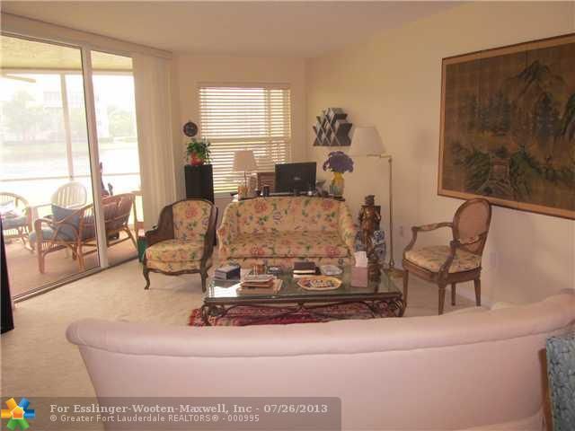 7811 Granville Dr # 106, Fort Lauderdale, FL 33321