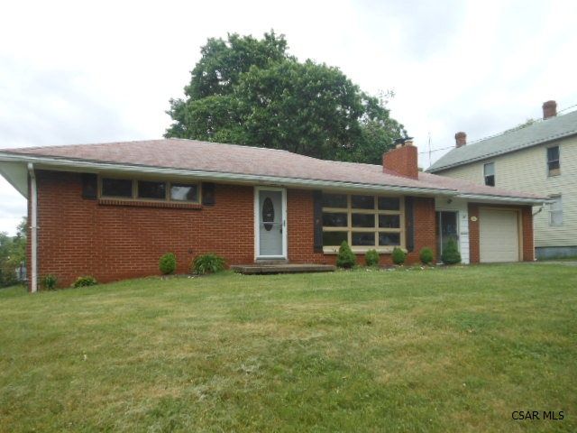 425 Ross St, Blairsville, PA 15717