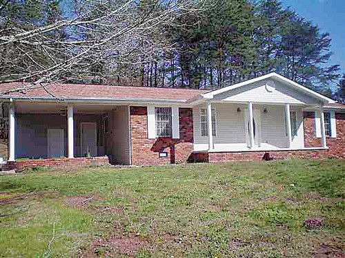 570 Dry Creek Road, Tellico Plains, TN 37385