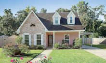 5 SOUTH LAKE CT Violet, LA 70092