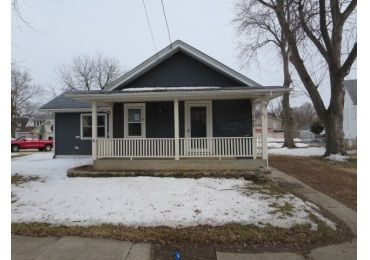 707 E Madison St, Belvidere, IL 61008