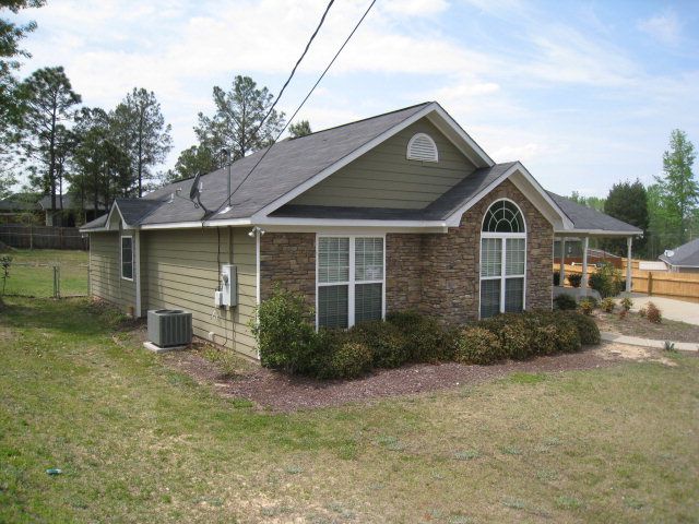 637 LEE RD 2087, Salem, AL 36874