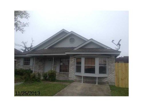 5226 CROSS CREEK DR, Marrero, LA 70072