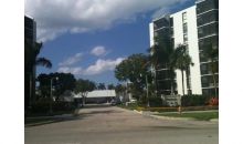 3401 N Country Club Dr # 315 Miami, FL 33180