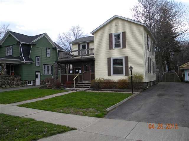 207 Lake St, Wilson, NY 14172