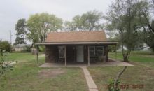 709 8th St Colona, IL 61241