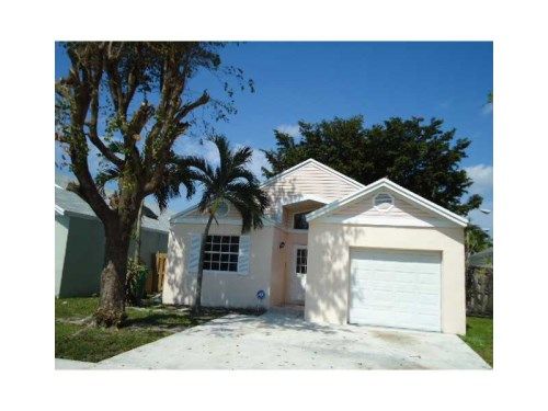 9993 OLIVE ST, Hollywood, FL 33025