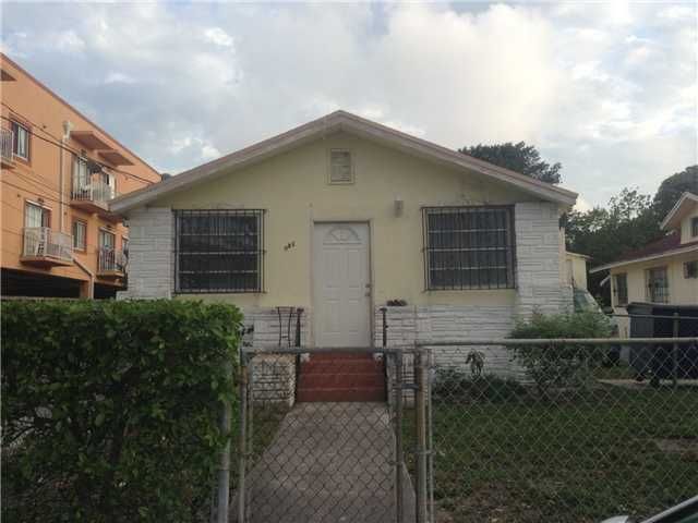 956 SW 3 ST, Miami, FL 33130