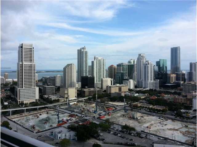 92 SW 3RD # 3204, Miami, FL 33130