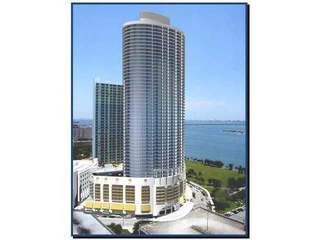 1750 N BAYSHORE DR # 2002, Miami, FL 33132