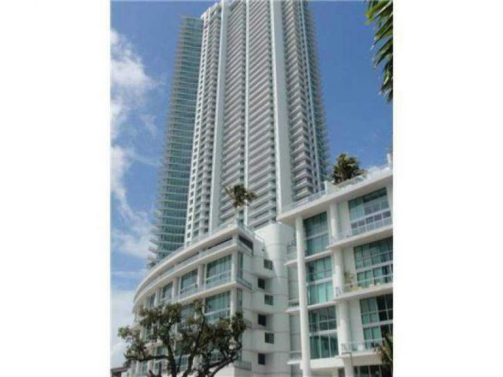 92 SW 3 ST # 2003, Miami, FL 33130