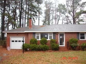 136     Causeway Drive, Chesapeake, VA 23322