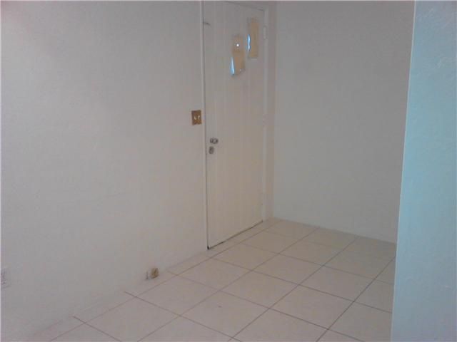 1437 NE 110 TE # 4, Miami, FL 33161