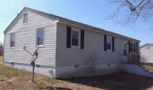 16018 Old Cryors Rd Mc Kenney, VA 23872