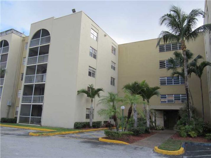 6990 NW 186 ST # 4-405, Hialeah, FL 33015